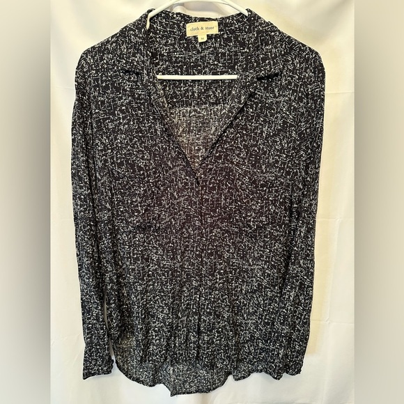 CLOTH & STONE Size M Black White Splatter Crosshatch Print Collared Button Down - Picture 1 of 8